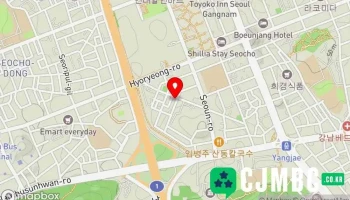 디큐픽쳐스 by 디스코크리에이티브 - B1 42, Hyoryeong-Ro 72-Gil, Seocho-Gu, Seoul, 대한민국
