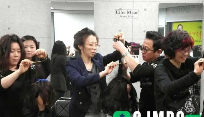 Miyonggyeongyeongkeonseolting Aipelmareu Jusighoesa Soyuja Jegong - 광명시