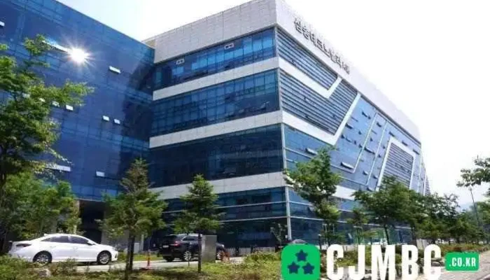 Postium Korea Co., Ltd/ 포스티움 코리아 - 208 Building A, Samsong Techno Valley, Tongil-Ro, Deogyang-Gu, Goyang-Si, Gyeonggi-Do, 대한민국